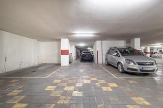 Parking coche en Calle calle carril del picón 3. Garaje carril del picon  socrates