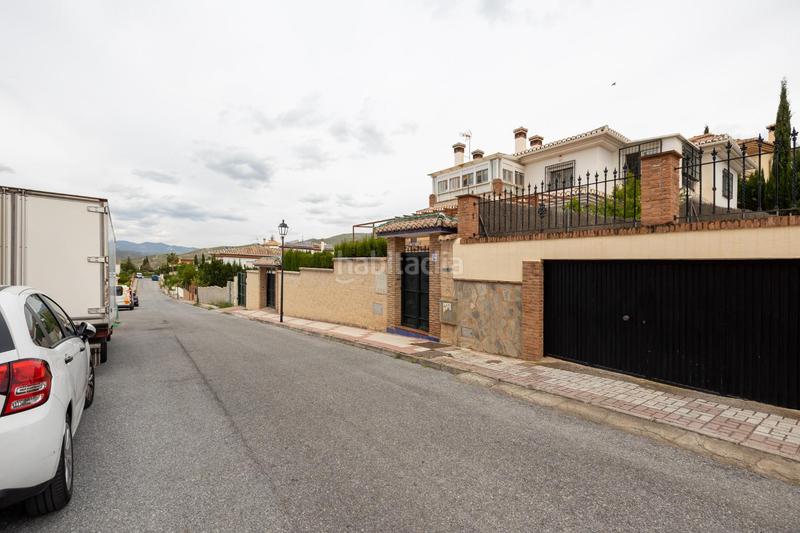 Foto 793a07d4-9a6e-4561-a638-8016f1ac900c. Chalet en calle el tejo 19 en Barrio de la Vega Monachil