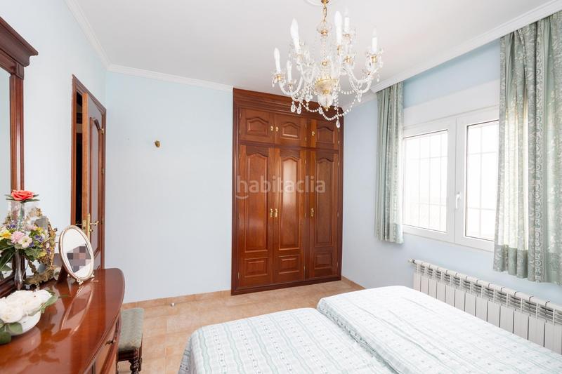 Foto f7465ca1-c32f-49ca-9854-849d2bb2355e. Chalet en calle el tejo 19 en Barrio de la Vega Monachil