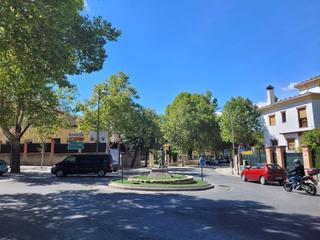 Location Bureau à Avenida de cervantes 7. Oficina en avenida cervantes