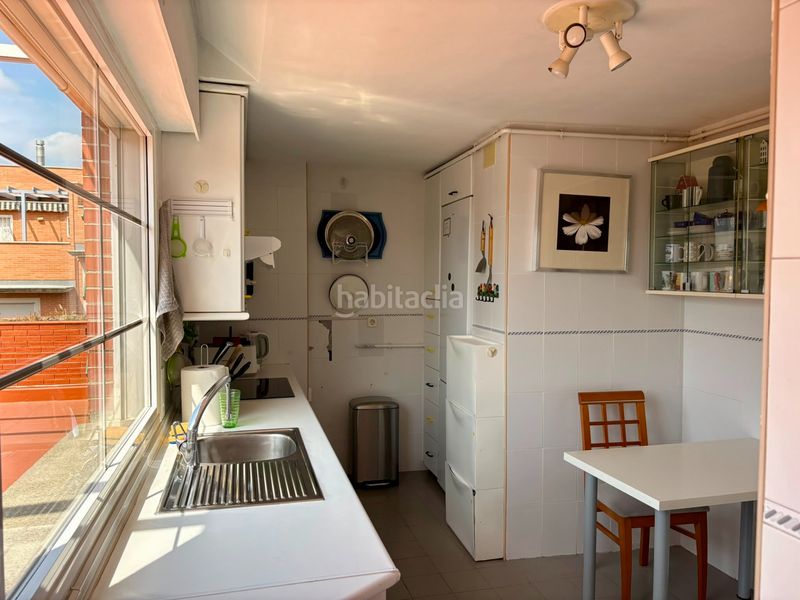 Foto 436a029f-afff-4968-9c3a-981b2259ea05. Rent duplex with heating parking in Valdeacederas Madrid