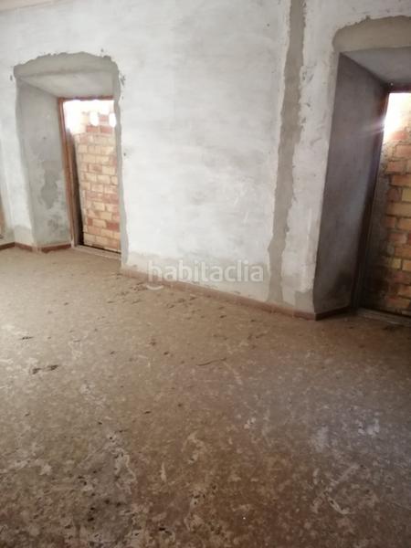 Foto 34311a4d-17a4-49d9-9df1-d60dadd4cfd2. Terreno residencial solar en el Centro en Centro Utrera