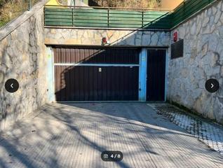 Lloguer Aparcament cotxe  Avenida oria etorbidea. Se alquilan plazas de garaje
