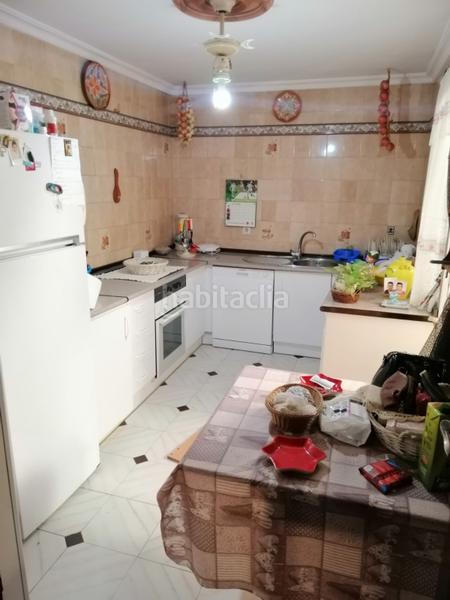 Foto 945986f3-7a96-48c5-9115-0406d9f4fc7f. Maison avec parking dans Centro Utrera