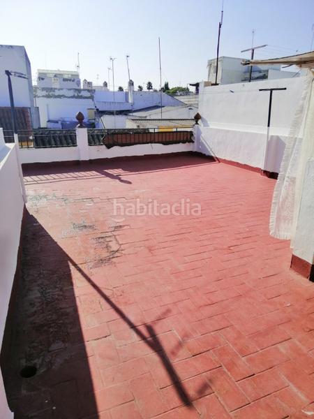 Foto aeb297be-45c5-4595-a11d-f265abd38c85. Maison avec parking dans Centro Utrera