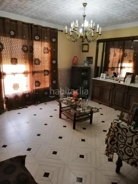 Foto f0f620ee-2523-4e68-b917-ea7d03ae5522. Maison avec parking dans Centro Utrera
