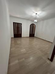 Miete Zweistöckige Wohnung in Torre Cruz - Los Molinos. Dúplex en zona céntrica