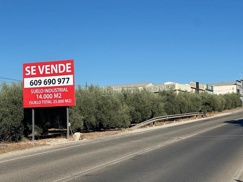 Foto 38a7c65f-d0a4-4b1e-8c53-f01b08f6ecbc. Fondo rustico in Poleares Lucena