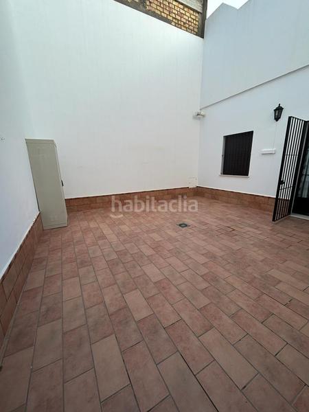 Foto be66d1f2-c79a-4308-b2c2-0dbb75092ed9. Alquiler piso alquiler piso planta baja en Torre Cruz - Los Molinos Utrera