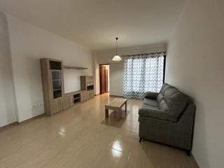 Location Appartement à Torre Cruz - Los Molinos. Alquiler piso planta baja