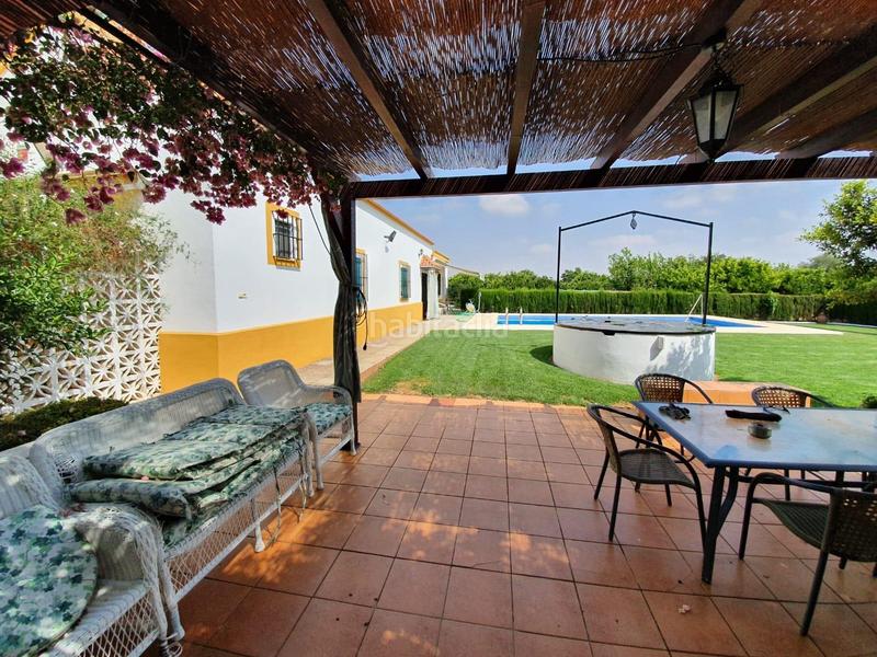 Foto b3923da3-766e-4dc0-9d9c-2f3445a0ed1c. Finca rústica a Centro Utrera