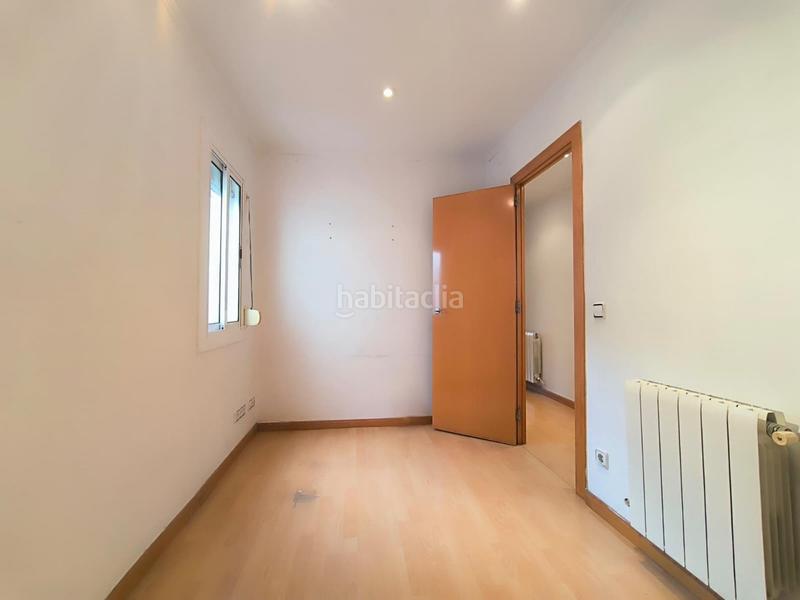 Foto bbab5b7d-21ff-42c4-8265-49c774c46dee. Attique avec chauffage dans La Gavarra Cornellà de Llobregat