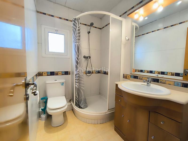 Foto dc4e66f1-f5e1-4fcd-8e25-7f0db44ef45f. Attique avec chauffage dans La Gavarra Cornellà de Llobregat