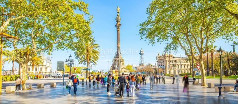 Foto 4a557fb3-f3ba-4f92-b6a9-e0c8a72351c6. Piso precioso piso con terraza en Raval Barcelona