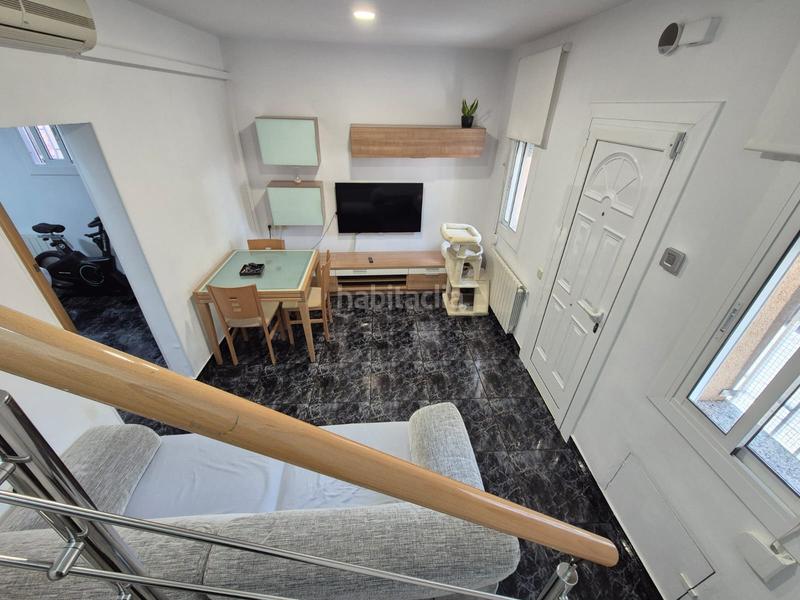 Foto 1091bdf0-1539-414e-bbbf-97b5e38686c7. Maison jumelée avec chauffage dans El Pedró Cornellà de Llobregat