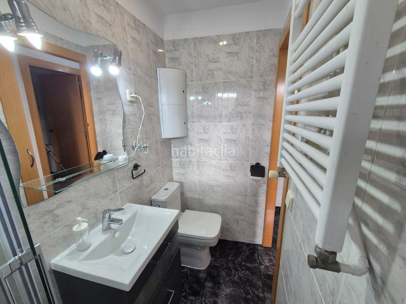 Foto 1c819861-5bed-4ca8-a0a6-950a30b012e8. Maison jumelée avec chauffage dans El Pedró Cornellà de Llobregat