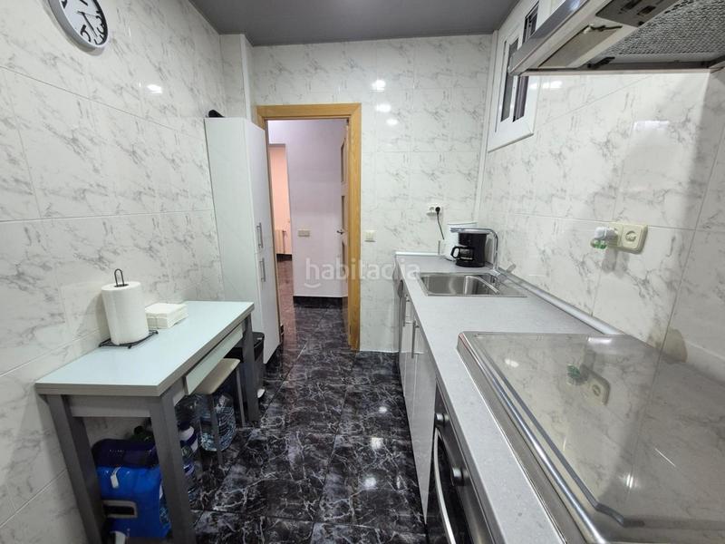 Foto 7fdc0167-a1a7-4cef-af16-96040bee66b7. Maison jumelée avec chauffage dans El Pedró Cornellà de Llobregat