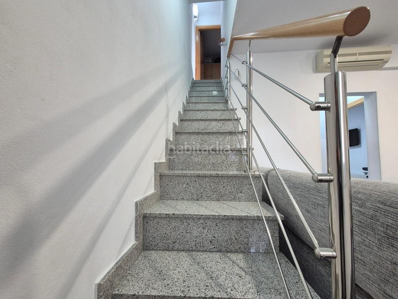 Foto bb568ebf-50fd-4022-bf24-109bf40b224c. Maison jumelée avec chauffage dans El Pedró Cornellà de Llobregat