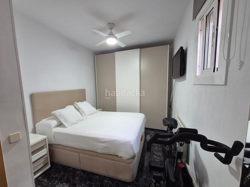 Foto d5ccd5bf-7f95-4084-a9bc-ef21640773b7. Maison jumelée avec chauffage dans El Pedró Cornellà de Llobregat