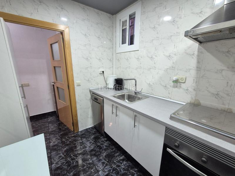 Foto e7d9e2c0-9333-42b6-a135-b682d36cf0d7. Maison jumelée avec chauffage dans El Pedró Cornellà de Llobregat