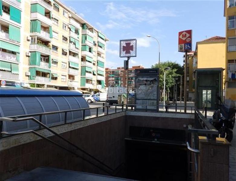 Foto 05ca04d2-1dbf-42d7-baaa-177623c23d77. Dúplex amb calefacció a La Gavarra Cornellà de Llobregat