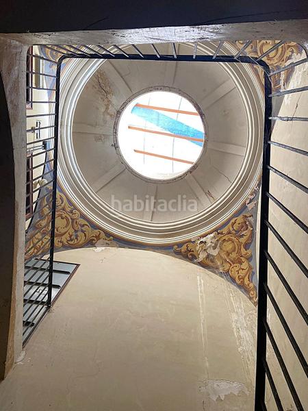 Foto 469c45aa-91a6-45f0-a104-56a453fb7554. Edificio precioso edificio en el centro en Valls