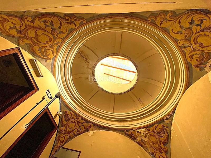 Foto eaa703eb-7307-4a21-84b6-85ec2f4991d8. Edificio precioso edificio en el centro en Valls