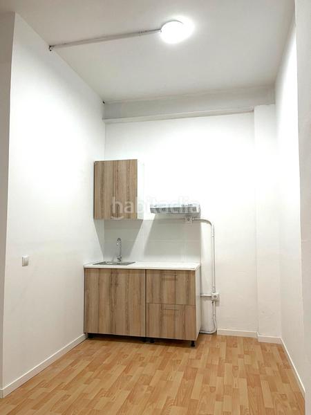 Foto 648619ef-affb-4022-a539-6c3085f86441. Local comercial a Horta Barcelona