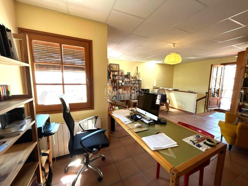 Foto 2d869c1a-1c91-46f2-86d3-f6b5a7799057. Casa amb calefacció a Centre Arenys de Mar