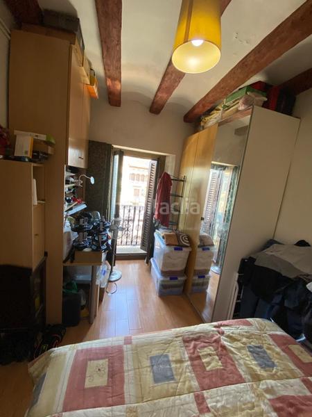 Foto b5bc73fb-422c-43f6-a2c0-b96e85c701b4. Pis amb calefacció a Raval Barcelona