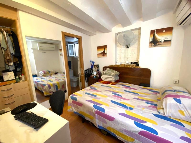 Foto e274d8ff-d177-4612-9ed7-2f5e5d5b141d. Pis amb calefacció a Raval Barcelona