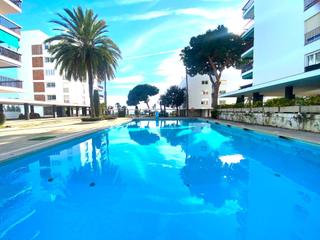 Attique à El Balís. Ático con vistas espectaculares al mar, con piscina y acceso pri