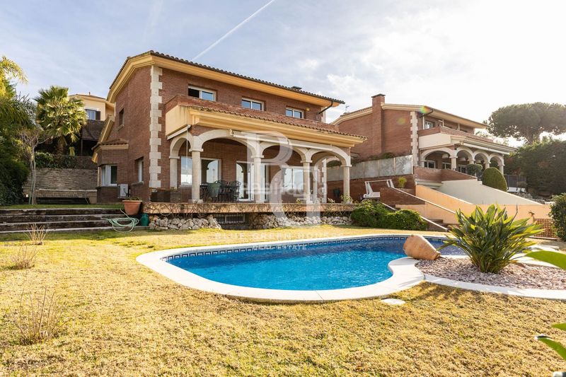 Foto 4a07b48c-4cff-4840-a3e8-0fb9a0ddf35b. Casa amb calefacció piscina a Les Bilbenyes Sant Vicenç de Montalt