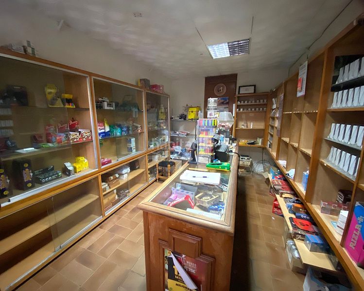 Foto 7b17b866-1ddc-4d1b-920d-c7dbd738f34a. Lloguer local comercial a Valls