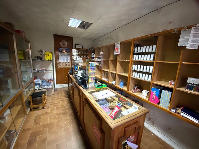 Foto 7d82900e-8e7e-4ae1-a8b4-ee10b0368a39. Lloguer local comercial a Valls