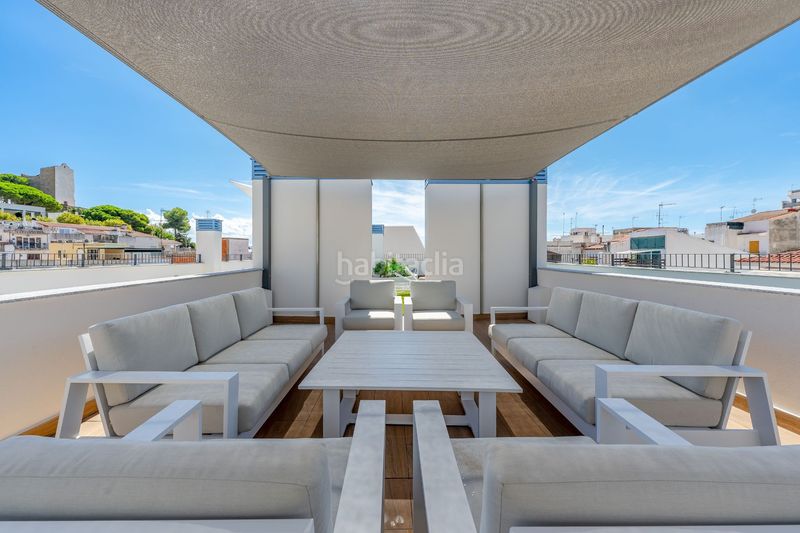 Foto 82456fd4-8698-4086-9b50-28b663c422e4. Alquiler piso  de alquiler de temporada con dos habitaciones piscina en el centro. en Sant Pol de Mar