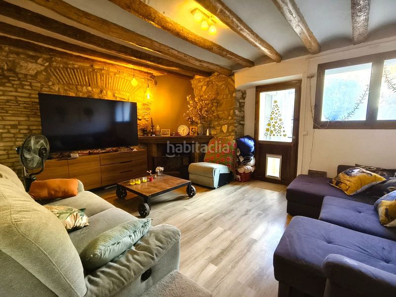 Foto 108e12f2-d2a6-4736-a77f-7b9d76519b20. Casa adossada amb calefacció a Vimbodí