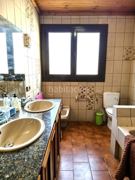 Foto 4f42f953-237c-49d6-a8fe-8bb51a764514. Casa adossada amb calefacció a Vimbodí