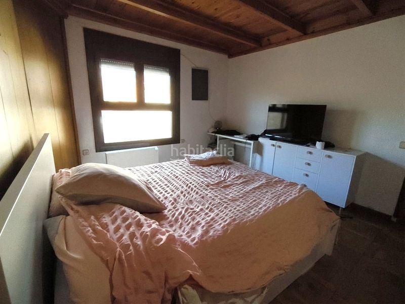 Foto a0e6423c-4cde-4a4b-a813-2b8c62a855ea. Casa adossada amb calefacció a Vimbodí