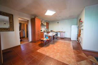 Country house  Vial camino. Finca rústica en maspujols