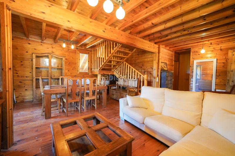 Foto 2bf36d5e-39bc-4c84-a535-76c144854b4c. Chalet magnífica finca con chalet y nave en Riudecols