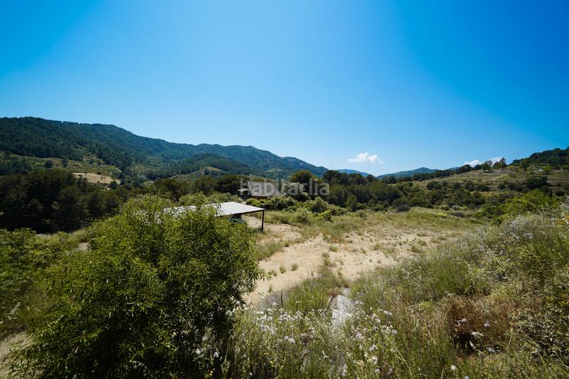 Foto 48d3adf3-12a4-445a-a259-3bb808b6a22a. Chalet magnífica finca con chalet y nave en Riudecols