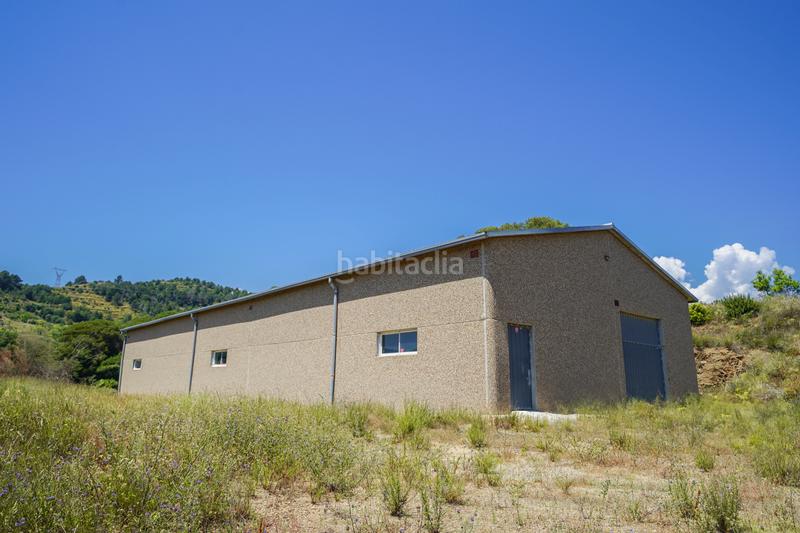 Foto ffc0a525-c54a-4b7b-b350-f929c25db024. Chalet magnífica finca con chalet y nave en Riudecols