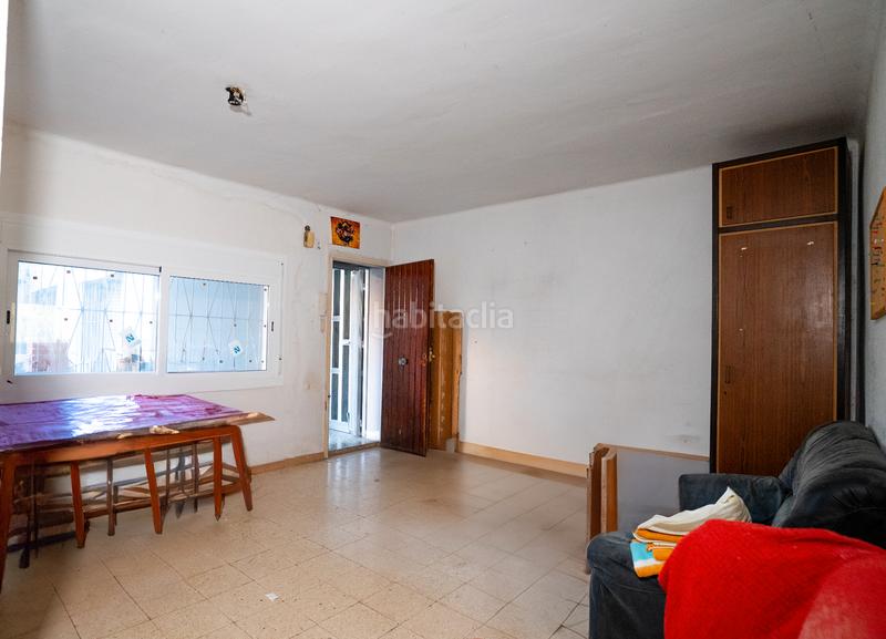 Foto 47d9c837-66c0-4da6-a02b-7f6188a46a95. Piso en carrer amposta 8 piso con potencial en Torreforta en Tarragona