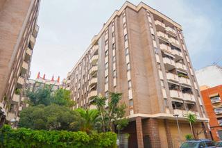 Appartamento  Carrer d'àngel guimerà 1. Excelente piso amplio con parking