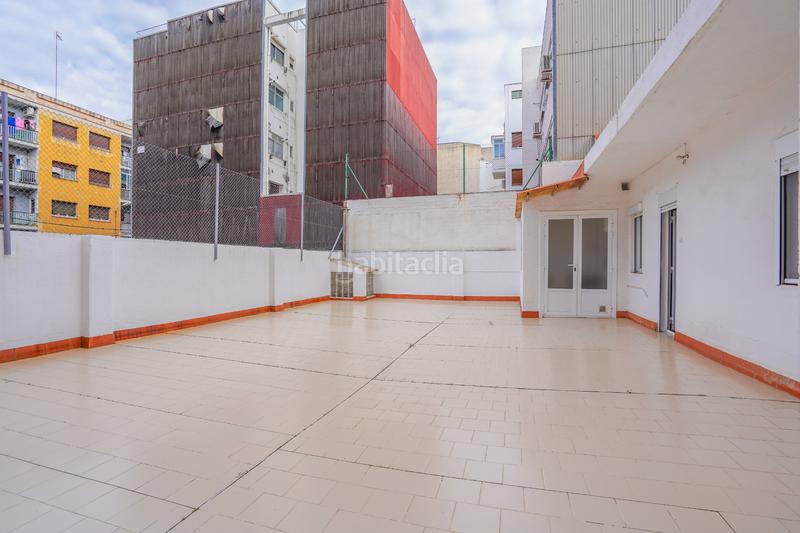 Foto 4245f28f-0682-4501-96e9-bcf1122cb018. Reihenhaus mit heizung in Llevant Reus