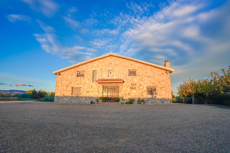 Foto 83be2cd9-fecd-4adc-a0eb-e705e585ee95. Chalet with heating parking pool in Vinyols i els Arcs