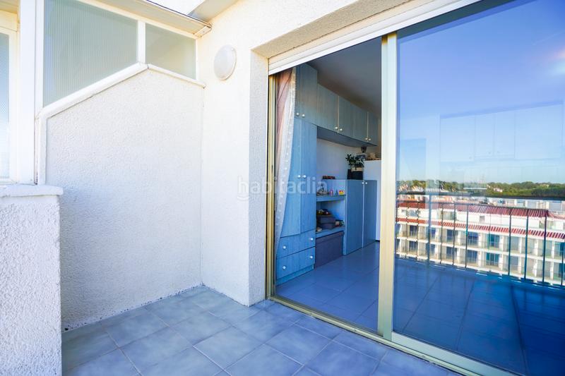 Foto 195b47c7-3b3b-4eac-b825-191fe97b263b. Etagenwohnung mit pool in Mar i Camp - Platja dels Capellans Salou