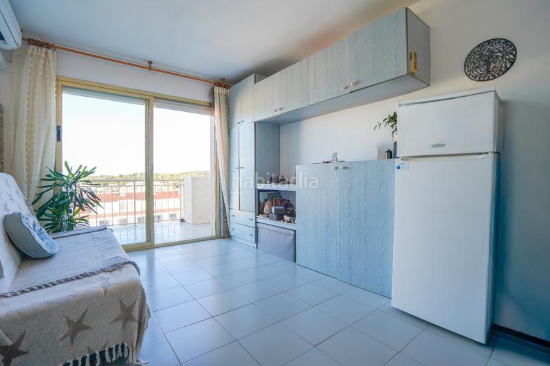 Foto f93e1b4d-6e5b-4f26-bb97-127f16148fe0. Etagenwohnung mit pool in Mar i Camp - Platja dels Capellans Salou