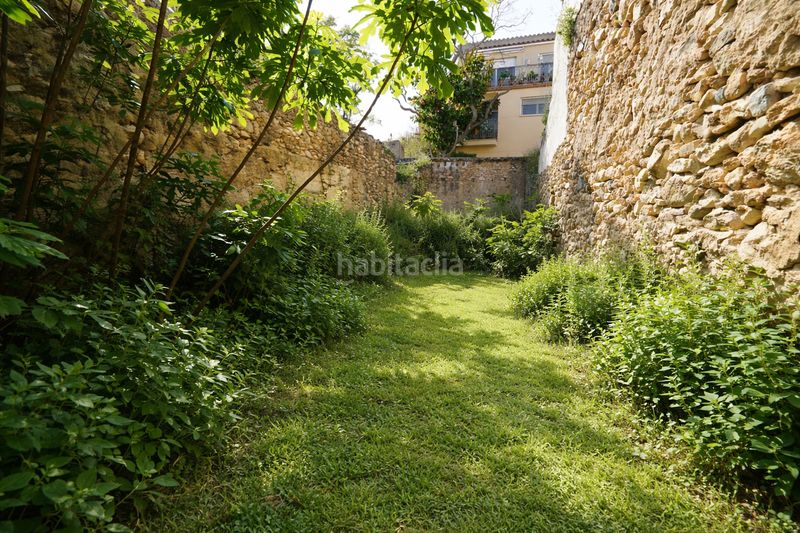 Foto acba350a-f06f-4d44-8f42-afd60e3306b4. Casa adossada a Vilallonga del Camp